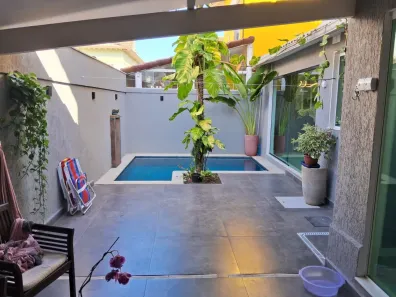 Casa de Condomínio com 5 Quartos à venda, 250m² no Barra da Tijuca, Rio de Janeiro