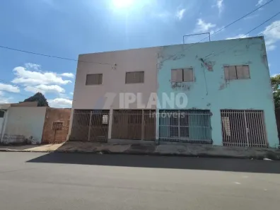 Sobrado com 9 Quartos à venda, 436m² no Vila Marcelino, São Carlos