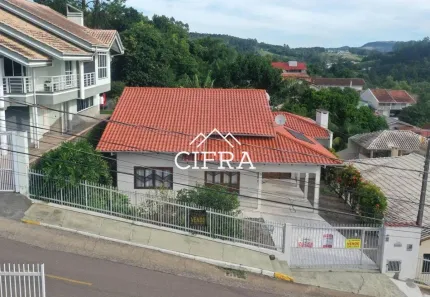 Casa com 3 Quartos à venda, 201m² no Laranjeiras, Rio do Sul