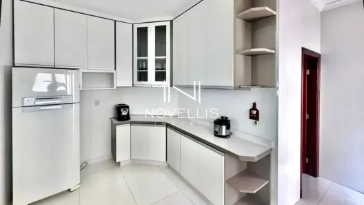 Sobrado com 4 Quartos para alugar, 260m² no Parque Residencial Aquarius, São José dos Campos