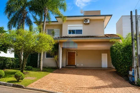 Casa com 3 Quartos à venda, 229m² no Betel, Paulínia