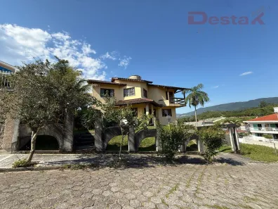 Casa com 3 Quartos à venda, 220m² no Centro, Antônio Carlos
