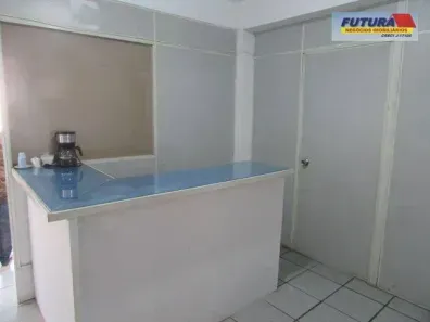Sala Comercial à venda, 100m² no Centro, São Vicente