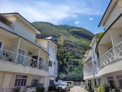 Casa de Condomínio com 3 Quartos à venda, 120m² no Vargem Pequena, Rio de Janeiro