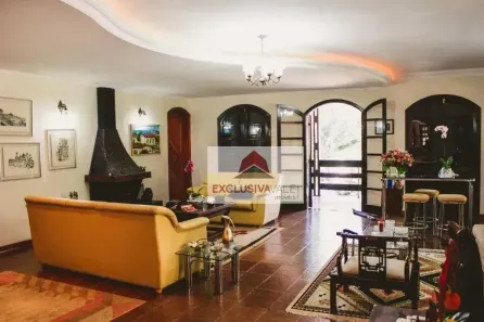 Casa de Condomínio com 3 Quartos para venda ou aluguel, 450m² no Bosque dos Eucaliptos, São José dos Campos