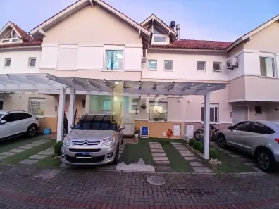 Casa de Condomínio com 3 Quartos à venda, 178m² no Estância Velha, Canoas