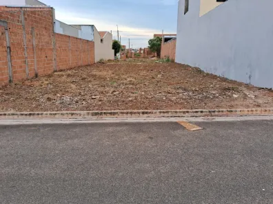 Lote/Terreno à venda, 200m² no Jardim Boa Vista II, Araraquara