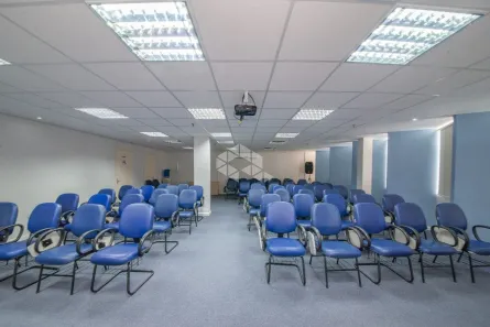 Sala Comercial à venda, 200m² no Centro Histórico, Porto Alegre