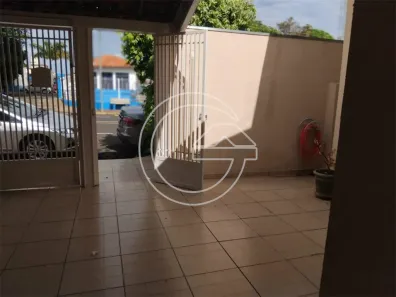 Casa com 2 Quartos à venda, 141m² no Centro, Marília