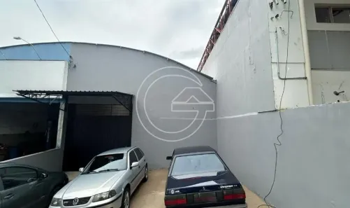 Imóvel Comercial para alugar, 250m² no Centro, Marília