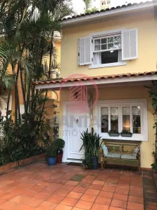 Casa de Condomínio com 3 Quartos para venda ou aluguel, 265m² no Jardim Monte Alegre, São Paulo
