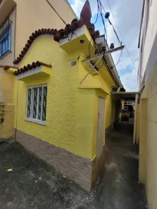 Casa com 1 Quarto para alugar, 37m² no Honório Gurgel, Rio de Janeiro