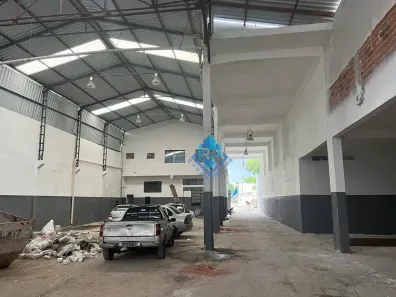 Galpão/Depósito/Armazém para alugar, 1700m² no Campestre, Santo André