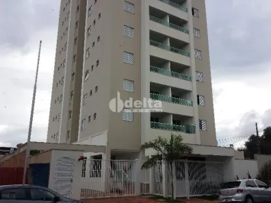 Apartamento com 2 Quartos à venda, 65m² no Umuarama, Uberlândia