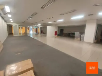Ponto Comercial para alugar, 484m² no Funcionários, Belo Horizonte