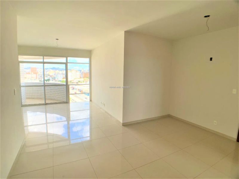 Apartamento com 3 quartos — Sagrada Família, Belo Horizonte