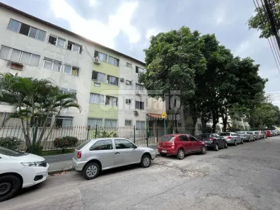 Apartamento com 2 Quartos para alugar, 45m² no Campo Grande, Rio de Janeiro