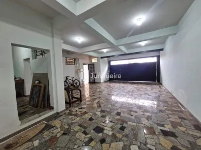 Casa com 3 Quartos à venda, 268m² no Centro, Piracicaba