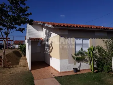 Casa com 2 Quartos à venda, 51m² no Jardim Ipanema, São Carlos