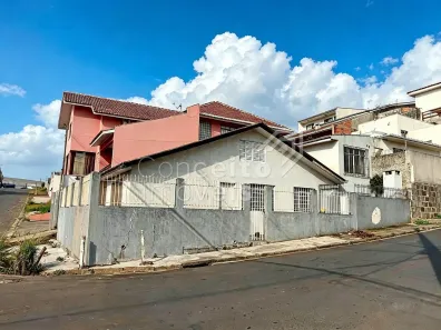Casa com 3 Quartos para alugar, 60m² no Centro, Ponta Grossa