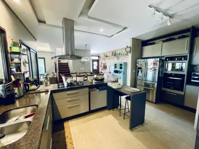 Sobrado com 3 Quartos à venda, 392m² no Jardim Adelaide, Hortolândia