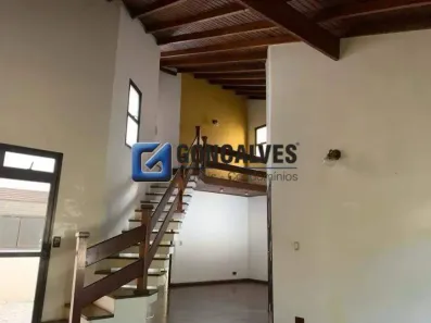 Sobrado com 4 Quartos para alugar, 260m² no Dos Casa, São Bernardo do Campo