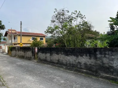 Lote/Terreno à venda, 871m² no Aririú, Palhoça
