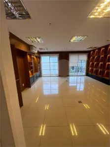Sala Comercial à venda, 95m² no Vila Hamburguesa, São Paulo