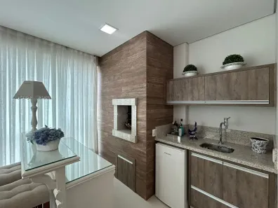 Apartamento com 3 Quartos para alugar, 135m² no Pioneiros, Balneário Camboriú