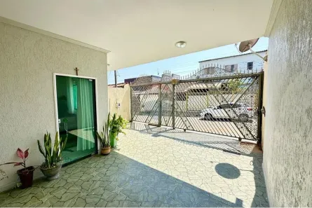 Casa com 3 Quartos à venda, 180m² no Samambaia Norte, Brasília