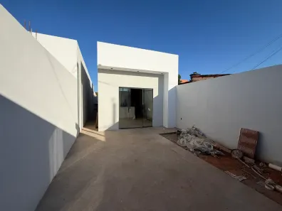 Casa com 3 Quartos à venda, 65m² no Jardim Primavera, Montes Claros