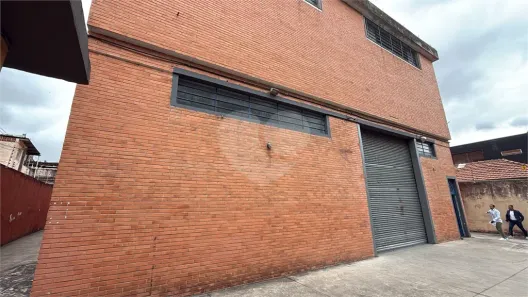 Galpão/Depósito/Armazém para venda ou aluguel, 1130m² no Jardim Japão, São Paulo