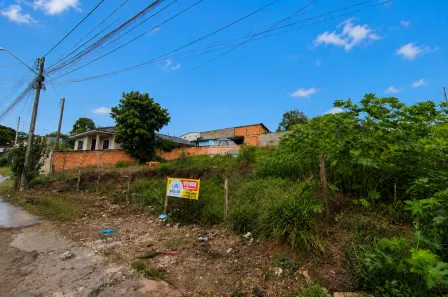 Lote/Terreno à venda, 450m² no Jardim Aracatuba, Campina Grande do Sul