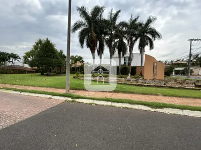 Casa de Condomínio com 4 Quartos à venda, 329m² no Jardim Karaíba, Uberlândia