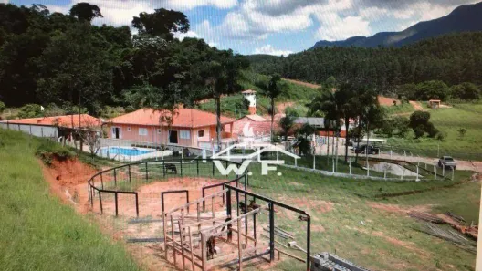 Fazenda/Sítio com 4 Quartos à venda, 1500m² no Lagoinha, Lagoinha
