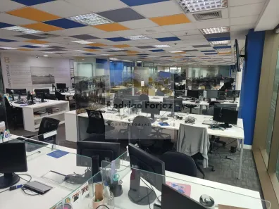 Sala Comercial para alugar, 1000m² no Alphaville Industrial, Barueri