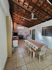 Imóvel Comercial com 3 Quartos à venda, 10m² no Jardim Santa Rita, Mirassol