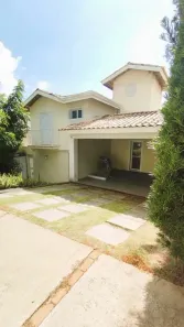 Casa com 4 Quartos para alugar, 237m² no Bosque do Vianna, Cotia