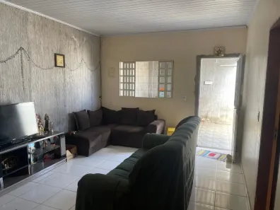Casa com 3 Quartos à venda, 180m² no Setor Residencial Leste, Brasília