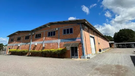 Galpão/Depósito/Armazém à venda, 4600m² no Centro, Rodeio