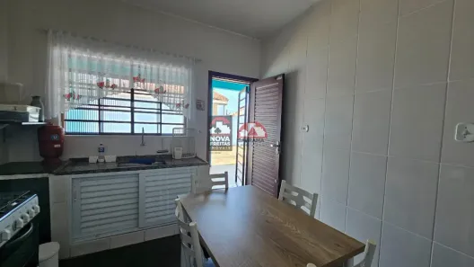 Casa com 2 Quartos à venda, 142m² no Jardim São Sebastião, Caraguatatuba
