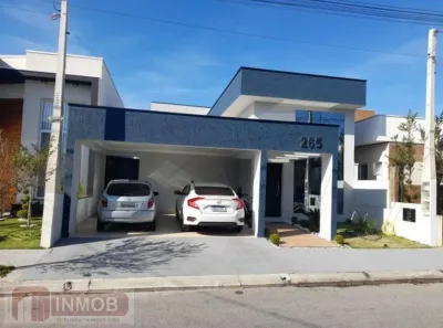 Casa de Condomínio com 3 Quartos à venda, 180m² no Parque São Cristóvão, Taubaté