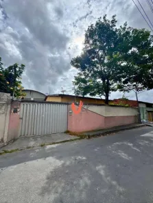 Casa com 5 Quartos à venda, 194m² no Messejana, Fortaleza