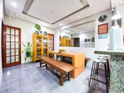 Casa com 3 Quartos à venda, 170m² no Bosque dos Pinheiros, Juiz de Fora