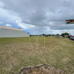Lote/Terreno à venda, 301m² no Jardim Maria Izabel, Marília
