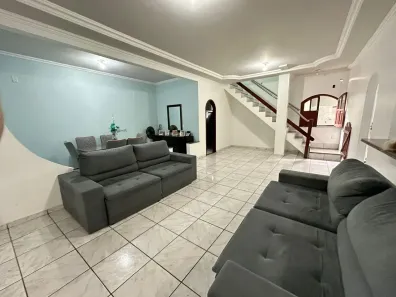 Casa com 3 Quartos à venda, 438m² no Parque 10 de Novembro, Manaus