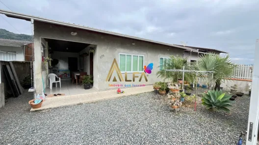 Casa com 6 Quartos à venda, 272m² no São Nicolau, Penha