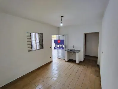 Casa com 1 Quarto para alugar, 10m² no Parque Regina, São Paulo