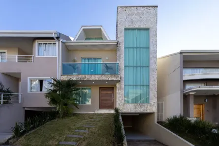 Casa de Condomínio com 3 Quartos à venda, 311m² no Orleans, Curitiba