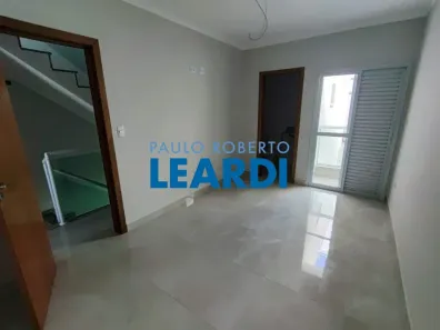 Sobrado com 3 Quartos à venda, 190m² no Vila Scarpelli, Santo André